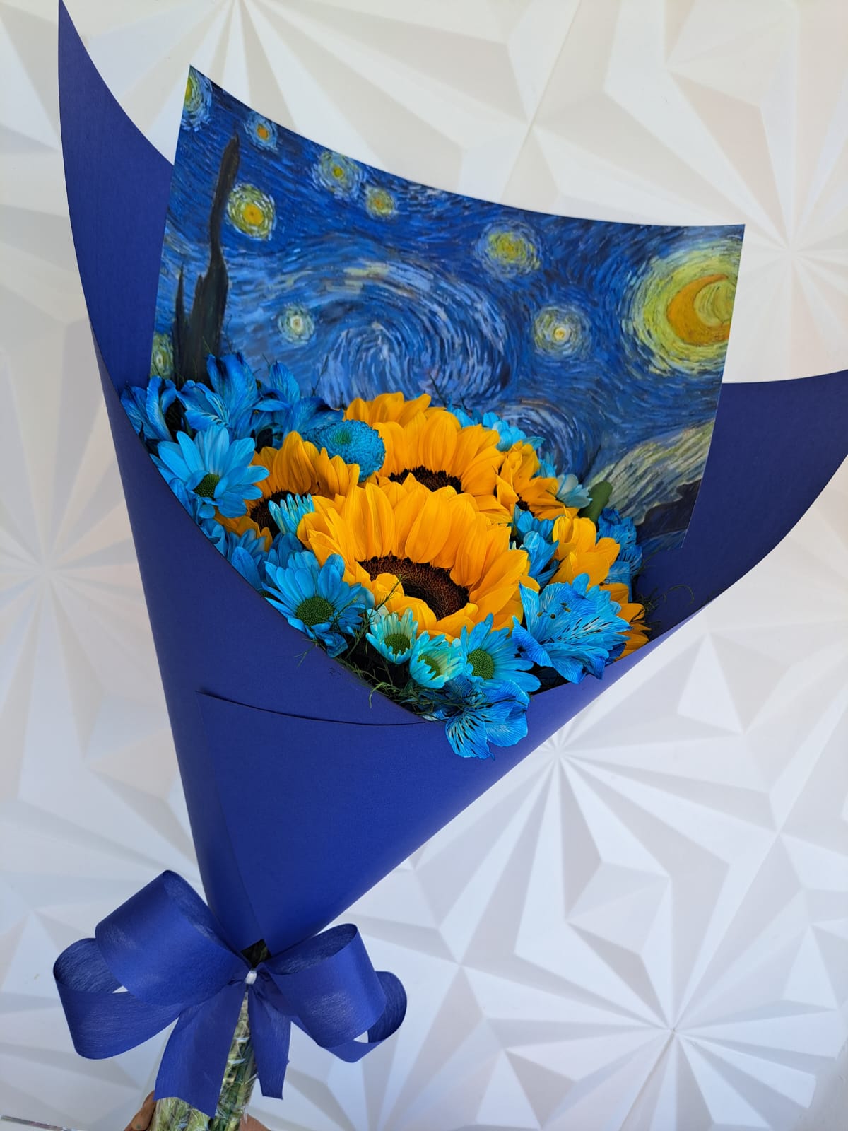 Buquê noite estrelada de van gogh - Imagem 3